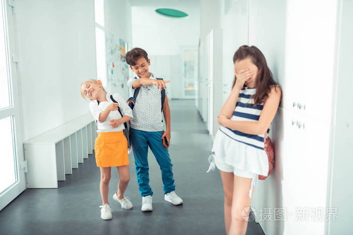 欺负女生小游戏_欺负女生游戏小说_欺负女生游戏小说推荐