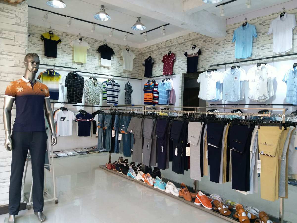 《qq服装店》_qq服装店图片_qq服装店登陆