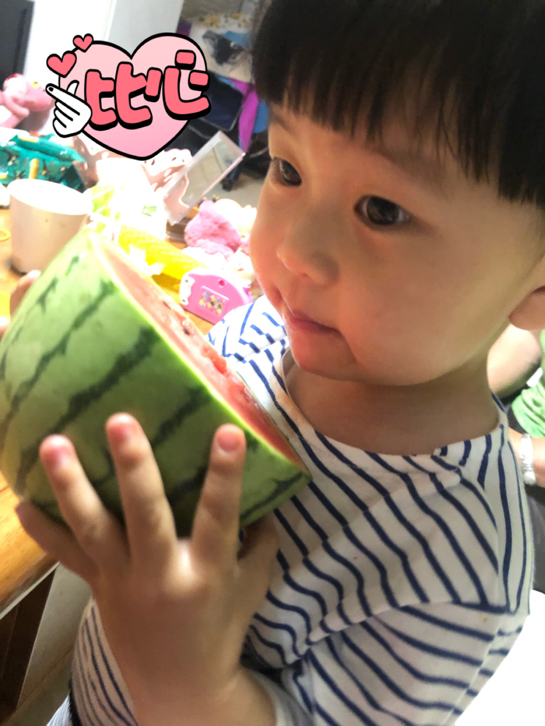 幼儿手指游戏大全_幼儿手指游戏小班一个手指点点_幼儿手指游戏大西瓜