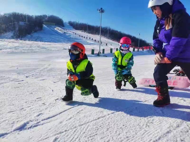 北京滑雪网滑雪俱乐部_北京滑雪网_北京滑雪2020