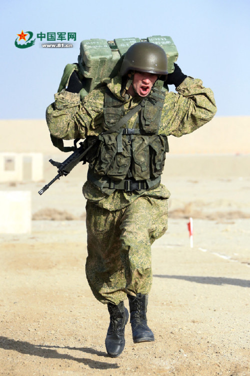羽月希作品步兵封面_步兵封面_立花里子步兵封面