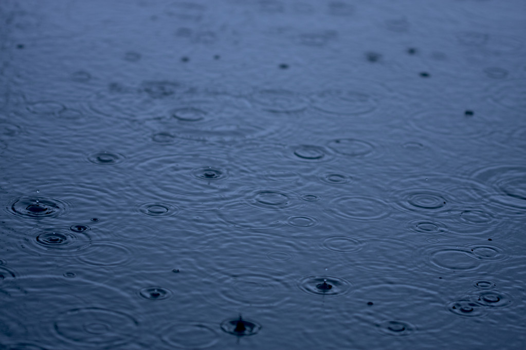 孙雨蒙和孙雨彤_雨蓝_雨青空之蓝txt下载