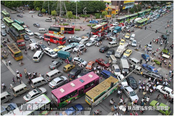 导航缺德要横跨四五股车道_缺德导航是啥_缺德导航