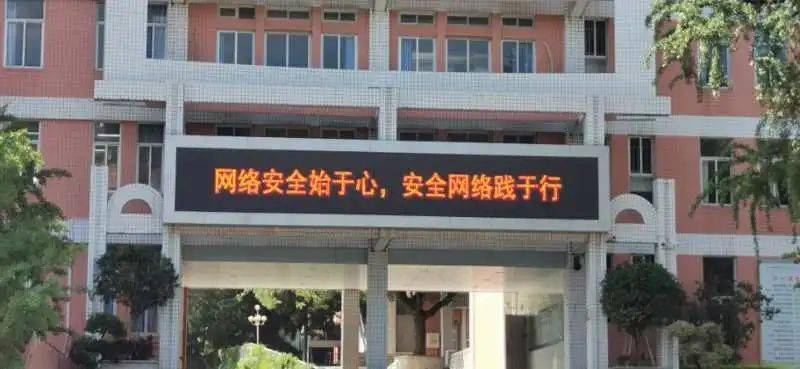 孩子玩网络游戏_孩子玩游戏手机上不了网_小孩玩网游上瘾怎么办