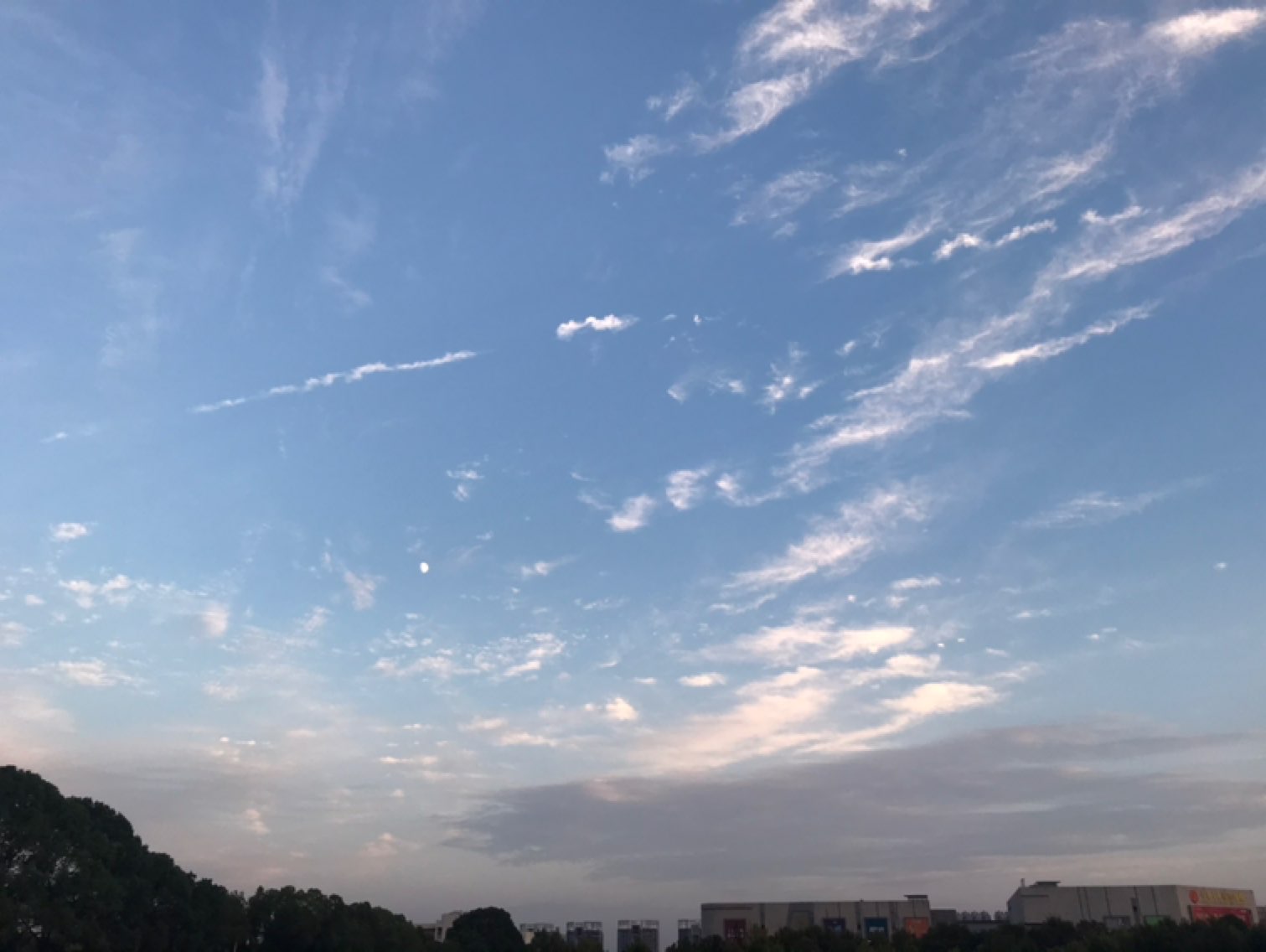 梦想印照天空中国军网_梦想天空_梦想起航和梦想启航