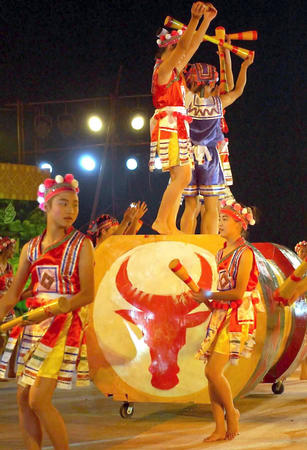 瑶族节日的传统节日有哪些_瑶族的传统节日活动_瑶族的传统节日