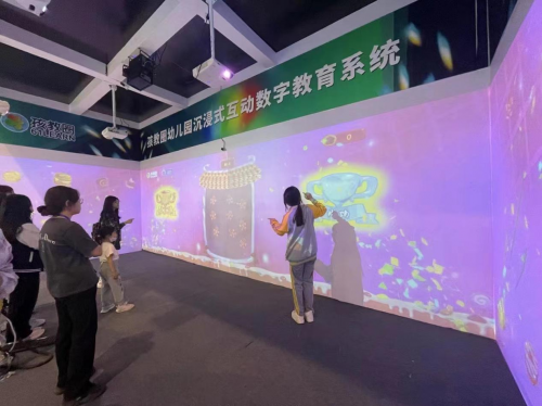 幼儿园自由游戏大全_幼儿园自由游戏手机版下载_幼儿园的自由游戏有哪些